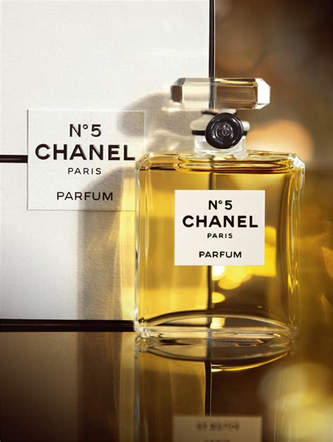 chanel no 5 parfum reformulation|Chanel no 5 premiere.